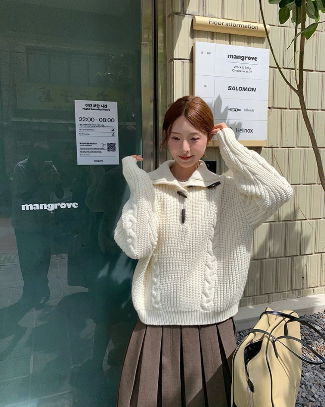 プルオーバーケーブルニット