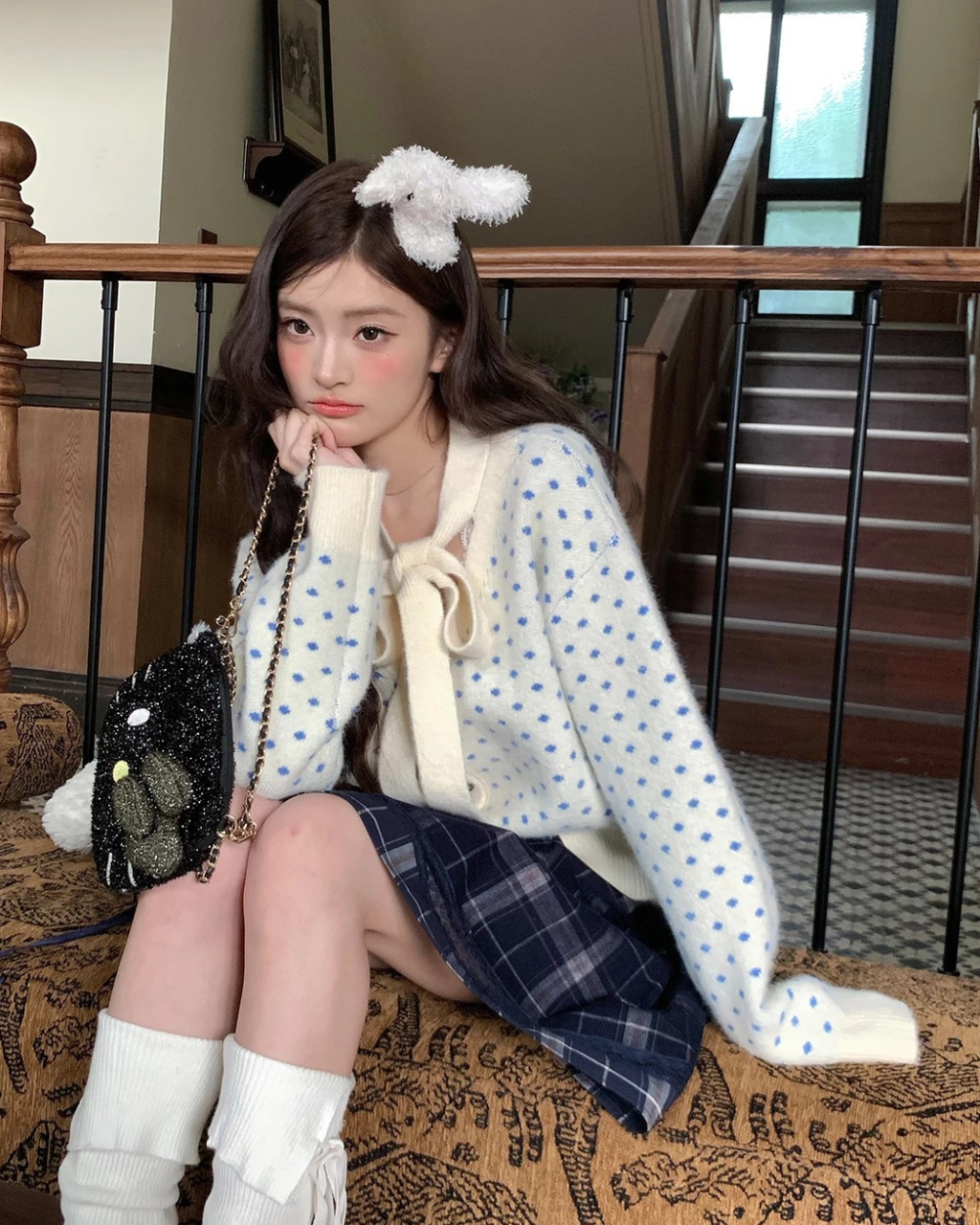 ドット柄リボンニット