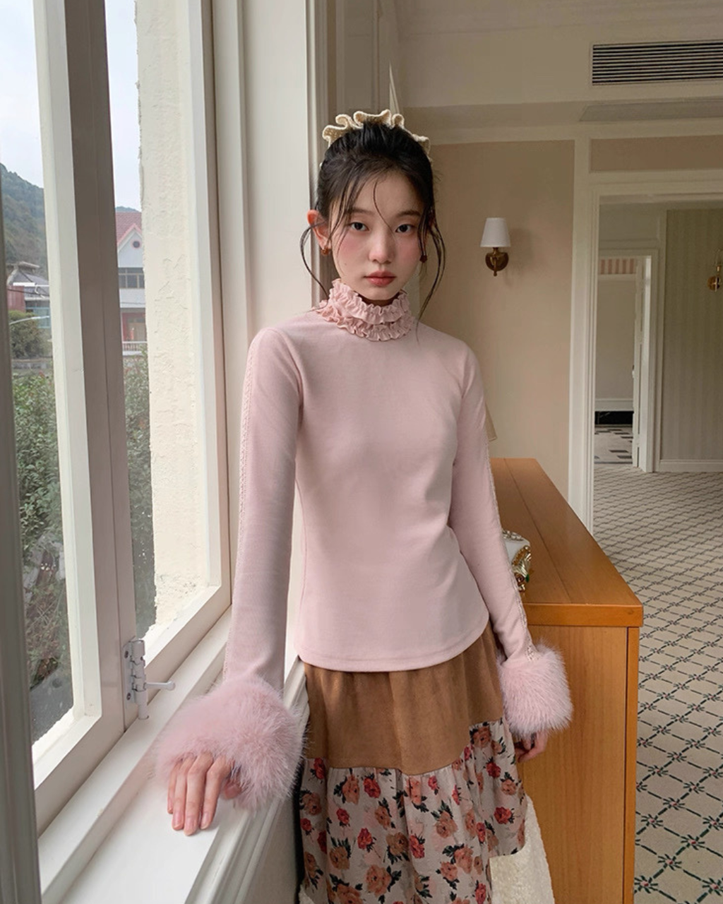ファースリーブスリムトップス