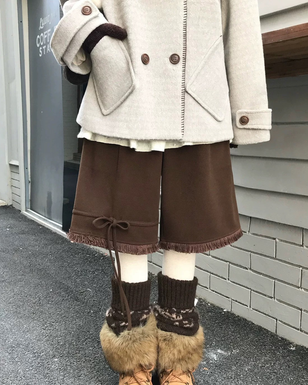キャラメルカラーミディパンツ