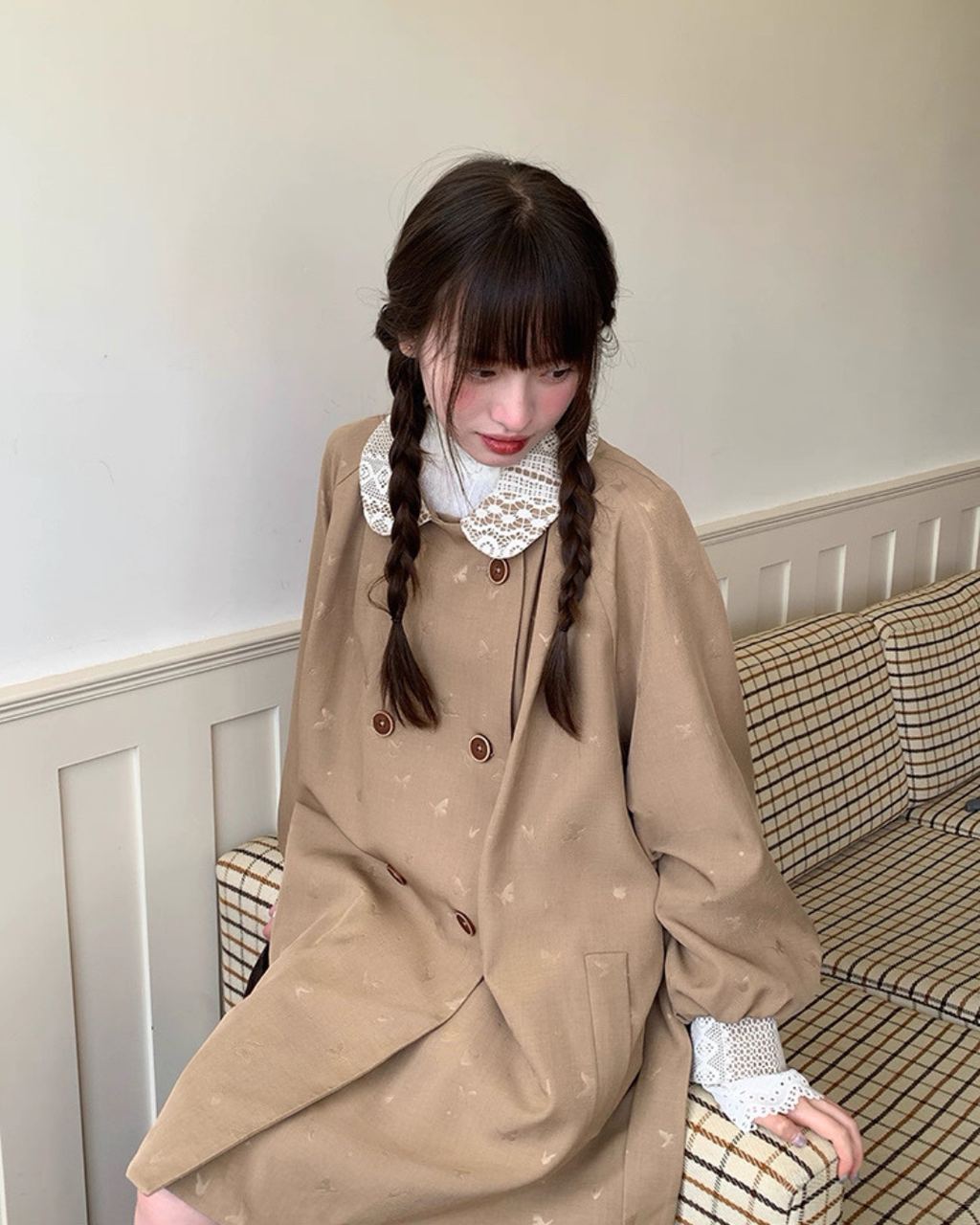 バタフライトレンチコート